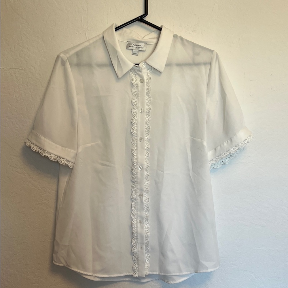 Tahari White Lace Trim Blouse